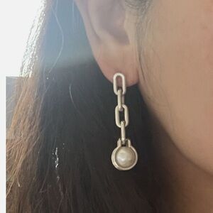 Tiffany & Co. Pearl hardware Earrings 2011 Rare Vintage